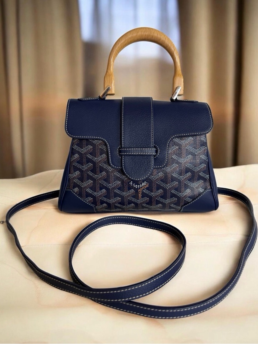 Authentic  Goyard Mini Saigon Bag with Top Handle souple Navy
Hard to find color